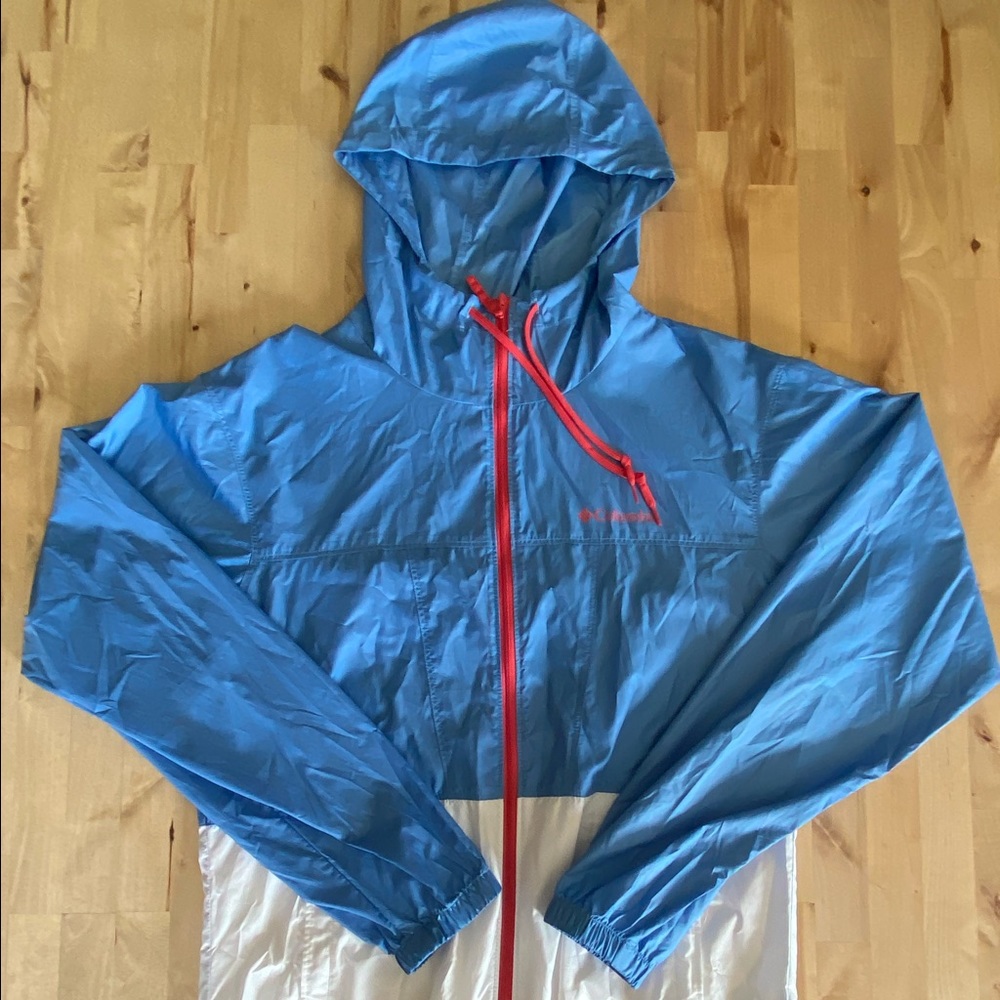 Women’s Columbia Windbreaker